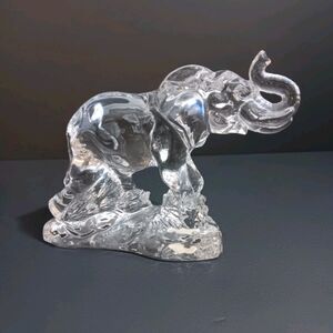 Princess House Wonders of The Wild 24% Lead Crystal Elephant Figurine Germany